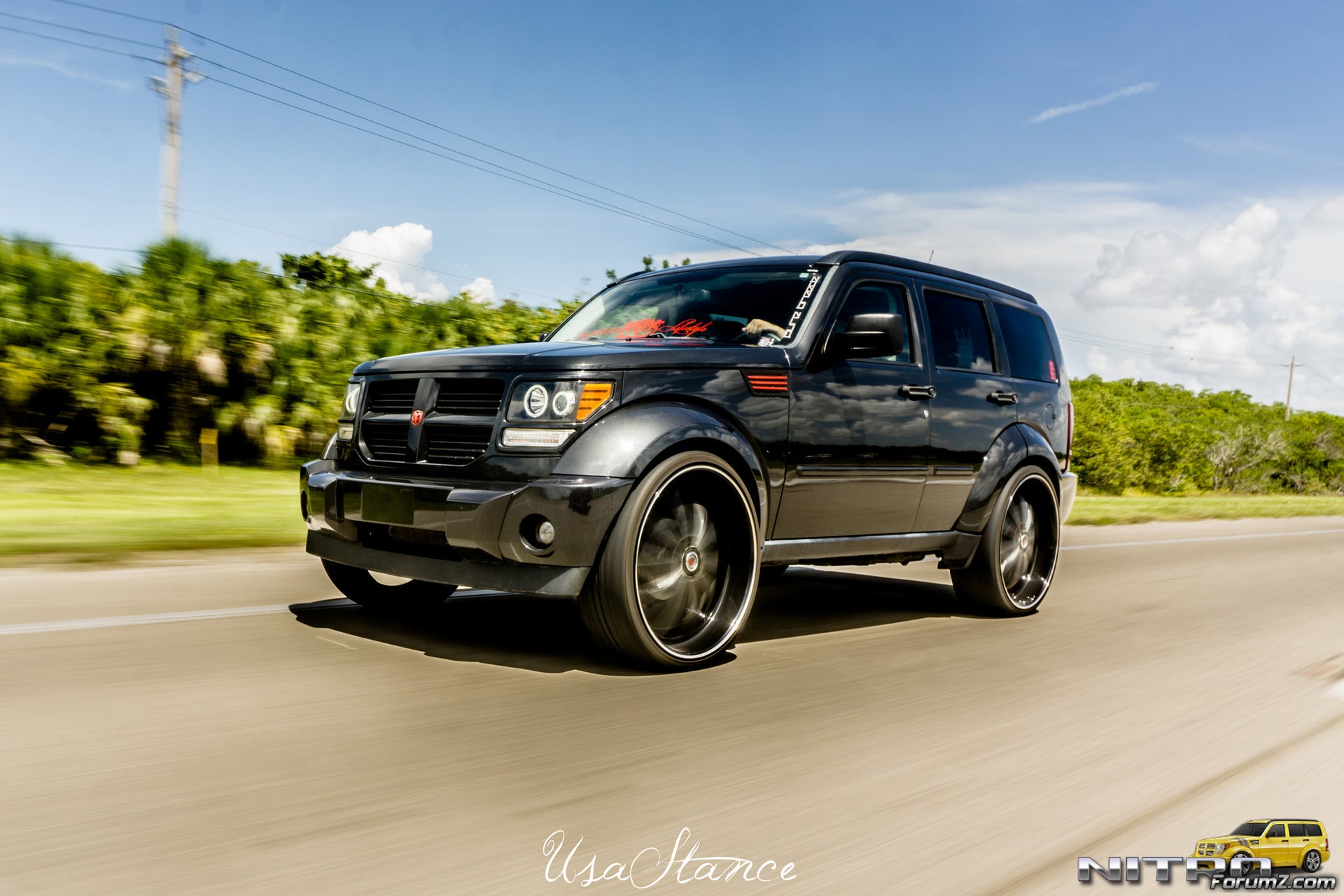 Custom dodge nitro | Dodge Nitro Forum